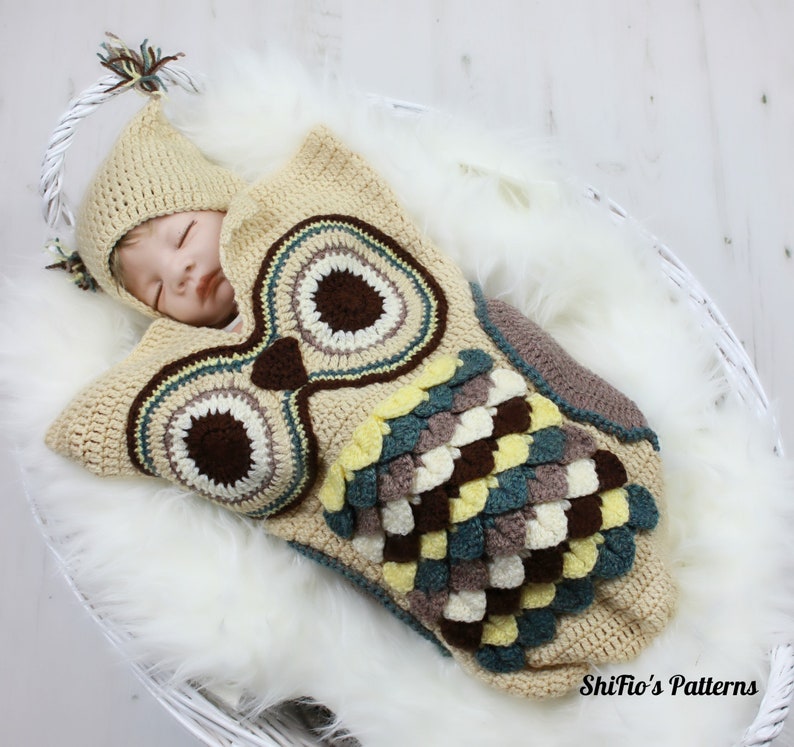 Crochet Pattern Owl Baby Cocoon Papoose Baby Owl Cocoon 3 Sizes Deustch Francais Dutch CP245 image 2