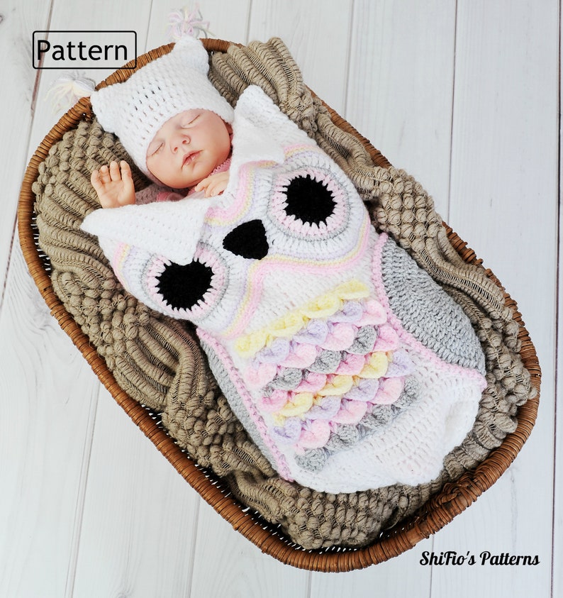 Crochet Pattern Owl Baby Cocoon Papoose Baby Owl Cocoon 3 Sizes Deustch Francais Dutch CP245 image 1