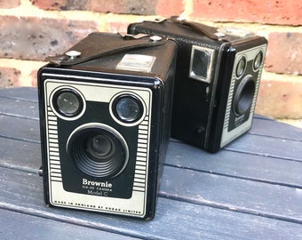 Vintage Kodak Brownie Six-20 Model C Camera With Case - 1950s