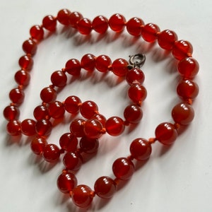 Vintage Dark Carnelian Bead Necklace - 10mm Polished Round Beads, 25"