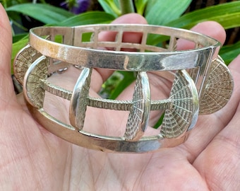 Vintage Carrick Jewellery Sterling Silver Hinged Bangle | Scottish Modernist Architectural Bracelet | Hallmarked 925 | 55.52g Collectors Pce