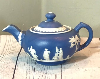 Small Teapot Blue & White Jasper Ware Look - A Single Adult Cup Size or for a Childs Nursery Toy Tea Set. Collectors Miniatures