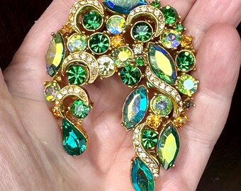 Large 1950s - 60s Brooch, Signed SPHINX - Diamanté Rhinestones in Shades AB Iridescent Greens in Gold Tone Settings