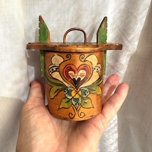 Antique Nordic Tine Box. Folk Art Bentwood Trinket Pot. Hand Painted. Traditional Scandinavian. Norway Svepask Container. Early C20th