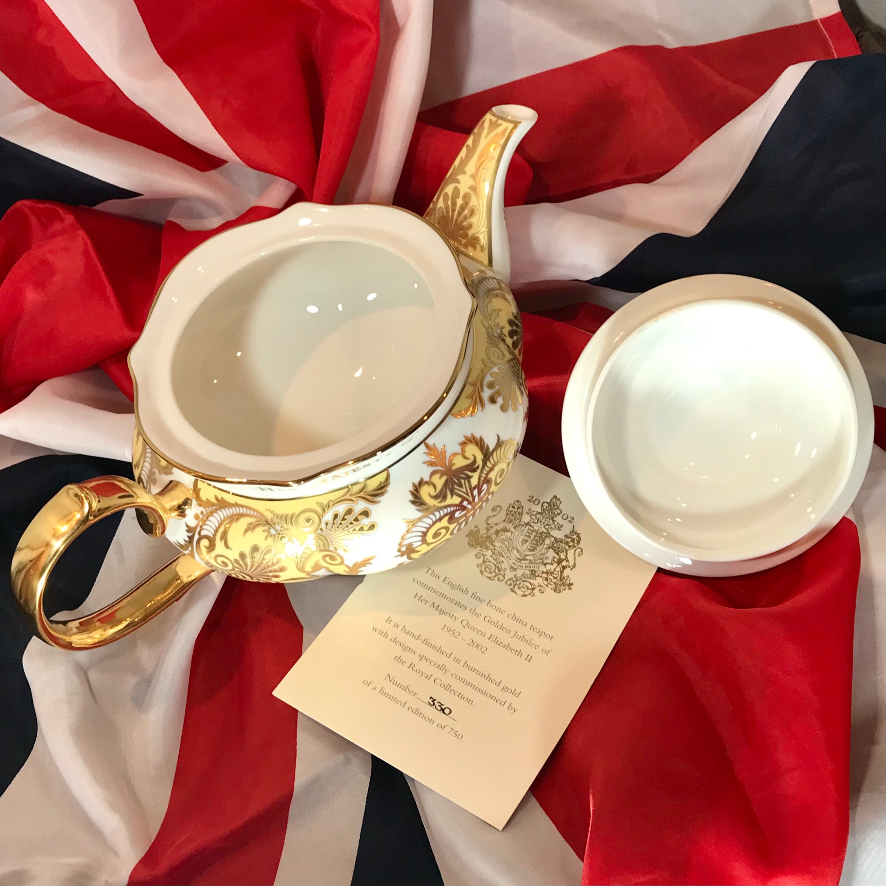 ロイアルコレクションティーセット