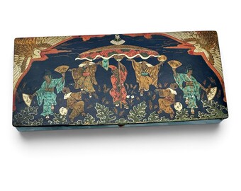 Antique Black Lacquered Slender Box. Chinoiserie or Japanesque Scene in Gold & Polychrome Colours. Late 19th Century. Pencils | Brushes