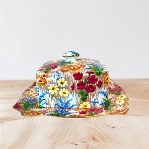 Royal Winton Grimwades Manteiga ou Queijoeira Marguerite Floral Chintz - Borda Dourada - Prato Quadrado e Tampa - Circa Década de 1950
