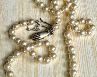 Quality Vintage Faux Pearl Necklace, Vermeil Hand Clasp, 25"