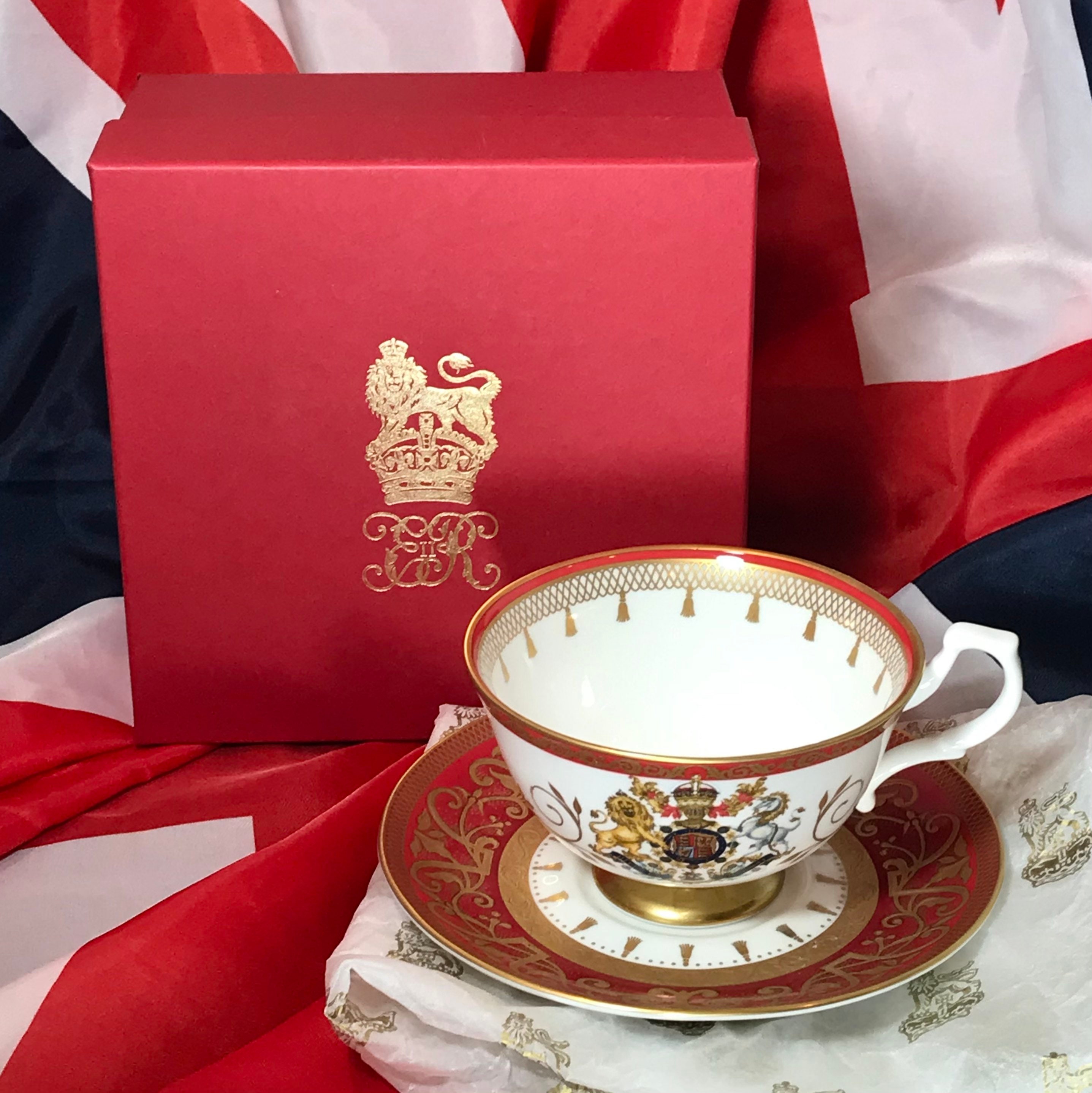エリザベス2世女王ロイヤルコレクション ティーカップ＆ソーサー