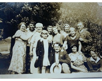 Vintage Photograph Large Family Photograph 1930s 32201