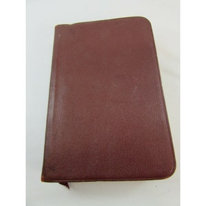 Vintage Self Pronouncing BIBLE KJV Brown Leather Oxford University 33657