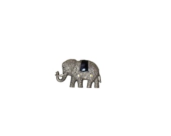 Broche éléphant en marcassite émail noir vintage 91387