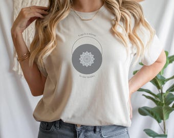 Camiseta "El yoga es un espejo de nuestro interior", unisex, de algodón suave, ideal para relajarse y hacer ejercicio, ropa de meditación, ropa zen, regalo de yoga.