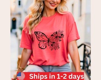 Butterfly Shirt for Women, Butterfly Crewneck  tee shirt, Minimalist Shirts, Gift for Her, Animal Graphic Tees, soft butterfly rose t-shirt