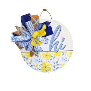 Colgador de puerta hecho a mano con lazo azul y amarillo, Letrero de bienvenida floral, Decoración de puerta principal, Colgador de puerta redondo rústico