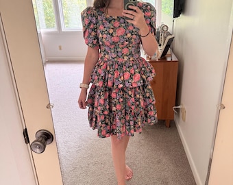 1980’s Authentic Floral Tiered, Puff Tulip Sleeve Dress Women’s size 4/6, Laura Ashley Style, Boutique Brand, Estate Fresh