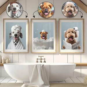 Ritratto personalizzato di un animale domestico, arte per il bagno del cane, poster divertente per il bagno, cane nel water, cane che legge il giornale sul water, regalo per il proprietario di un animale domestico