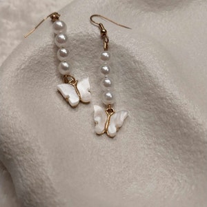 Gold Pearl butterfly earrings, faux pearl earrings, butterfly charm, birthday gift, bridal party gift