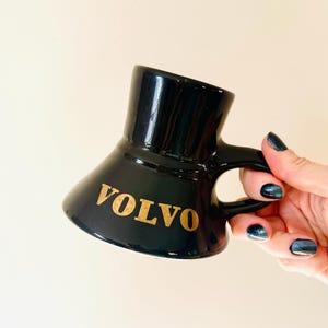 Vintage no-spill coffee mug — Volvo promotional