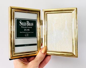 Vintage polished brass hinged double 3.5x5 picture frame