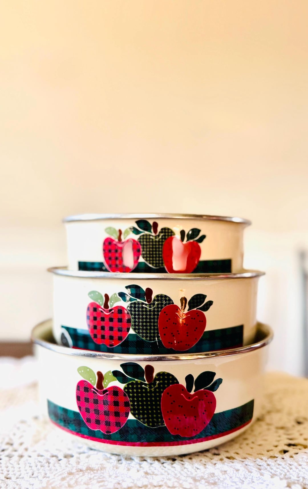 Inleman Set of 3 Vintage Ingleman Nesting Enamelware Bowls — Plaid Applejack ...