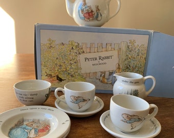 Vintage rare Peter Rabbit child's 10 piece Wedgwood china tea set NEW in box: beautiful Beatrix Potter collectible