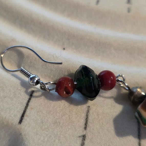 Bear Shell Red Green Beaded Drop Dangle Earrings … - image 5