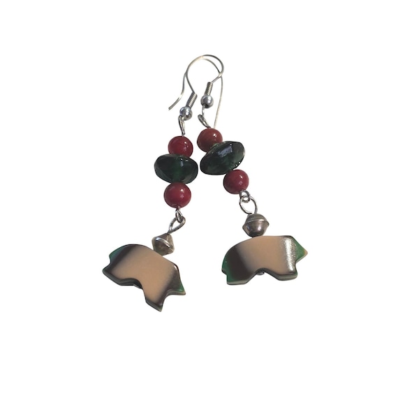 Bear Shell Red Green Beaded Drop Dangle Earrings … - image 1