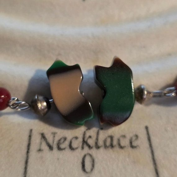 Bear Shell Red Green Beaded Drop Dangle Earrings … - image 3