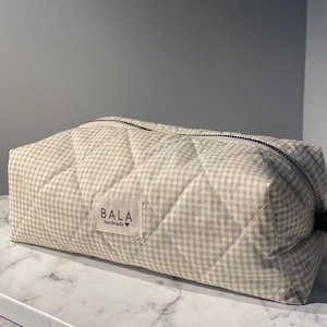 Borsa per il trucco, borsa cosmetica trapuntata a quadretti fatta a mano, astuccio con cerniera a quadretti beige per il trucco, organizer da viaggio, regalo di Natale
