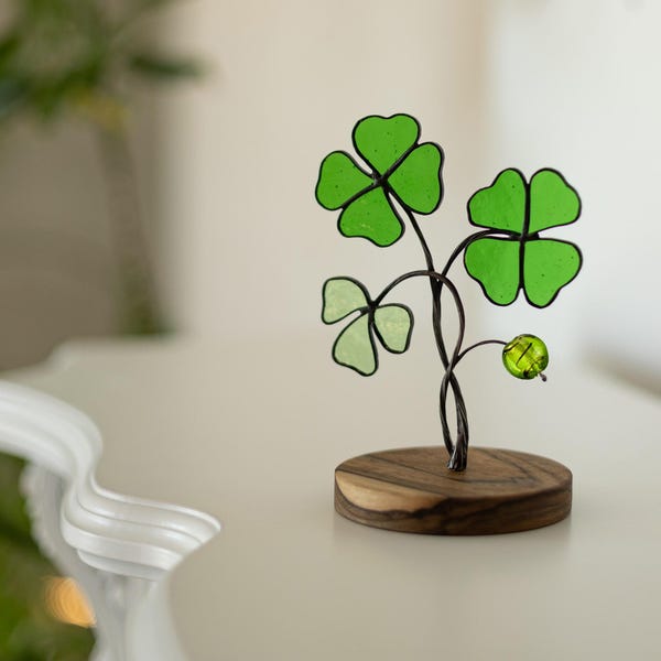 Glasmalerei vierblättriges Kleeblatt, Tischdekor-Sonnenfänger, Kleeblatt, Suncatcher, Glasmalerei, kundenspezifisches Glasmalerei, St Patricks Day