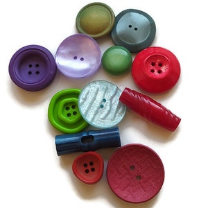 Lot of 12 french buttons 60s