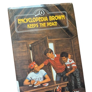 Vintage Encylopedia Brown Keeps the Peace - #6 - Donald J. Sobol - Hardcover with Dust Jacket - Illustrated by Leonard Shortall