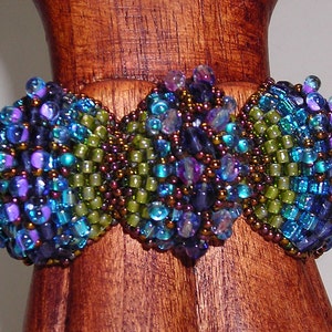 Peyote Scalloponi Bracelet Tutorial