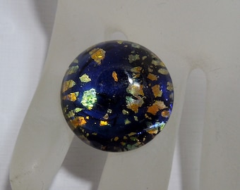 Vintage 18mm Round Foiled Stone in Midnight Blue Opal