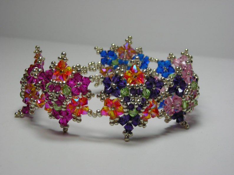 Kaleidoscope Blossom Bracelet Kit image 2
