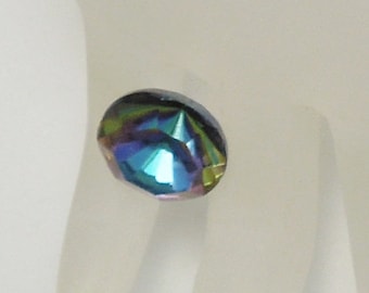 14mm Round Vintage Faceted Pointed Back Stone