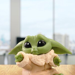 Juego de 6 figuras divertidas de Baby Yoda, figuras de Grogu, minifigura de acción de Yoda, regalo perfecto para los amantes de Baby Yoda, figura de juguete. imagen 4