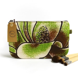Bolsa grande con cremallera de tela verde de los años 70 - Bolsa de maquillaje retro - Bolsa de cosméticos - Monedero de viaje - Estuche para lápices Hecho a mano por EllaOsix