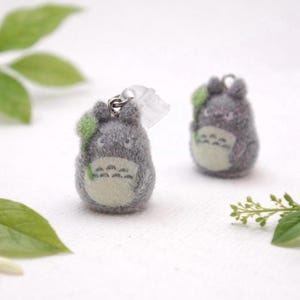 Tappo antipolvere per telefono ispirato a Totoro, soffice, grazioso ciondolo decorativo 3D per iPhone, anime My Neighbor, tipo C, Lightning, presa Android, tema Ghibli