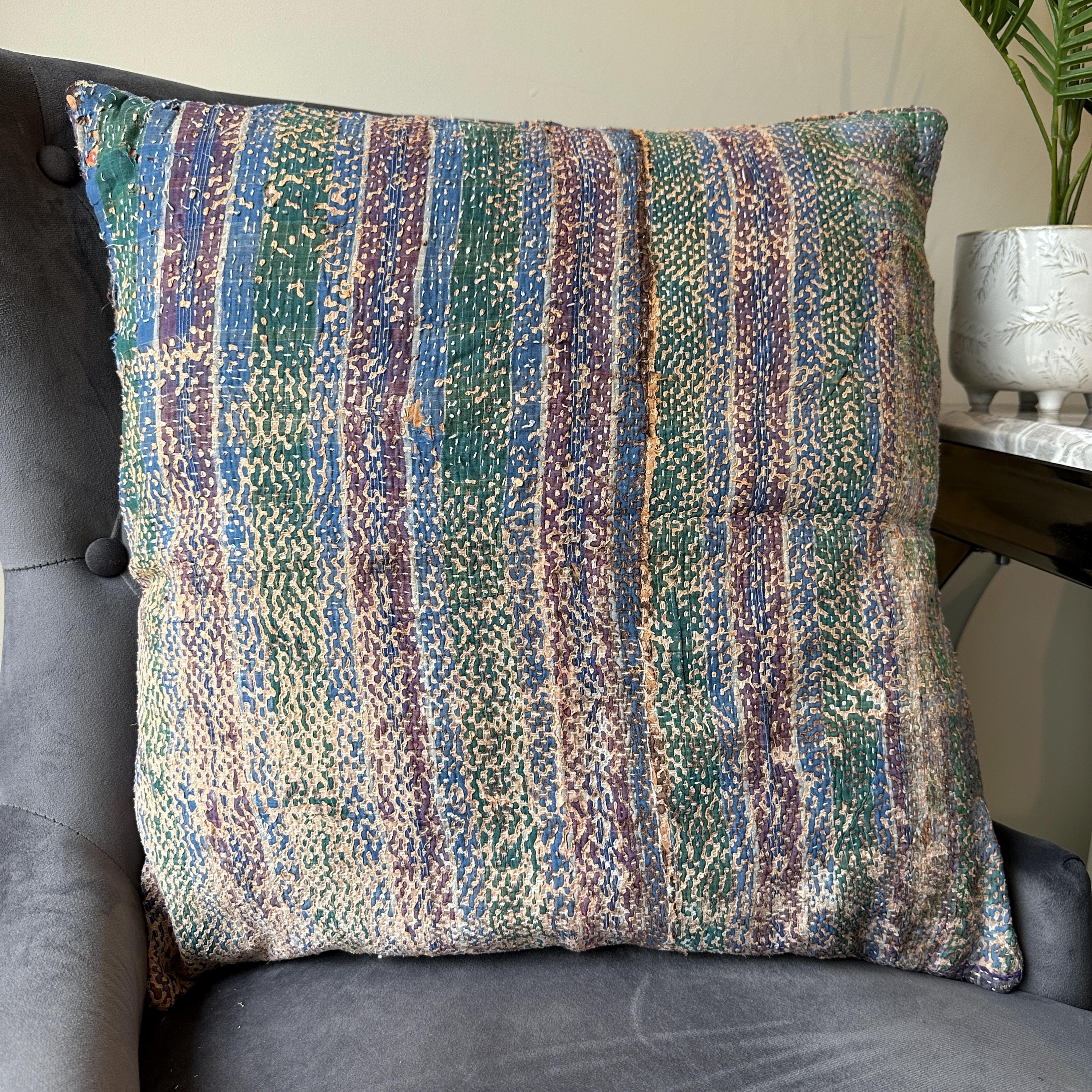 ハンドメイドカンタキルトクッションカバー：ヴィンテージボヘミアン