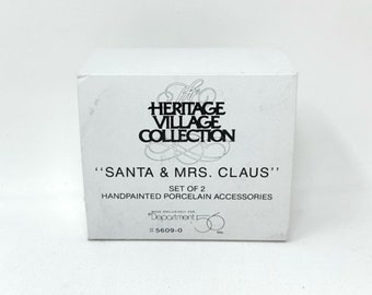 Department56 - The Heritage Village Collection "Santa & Mrs. Clause" (5609-0)