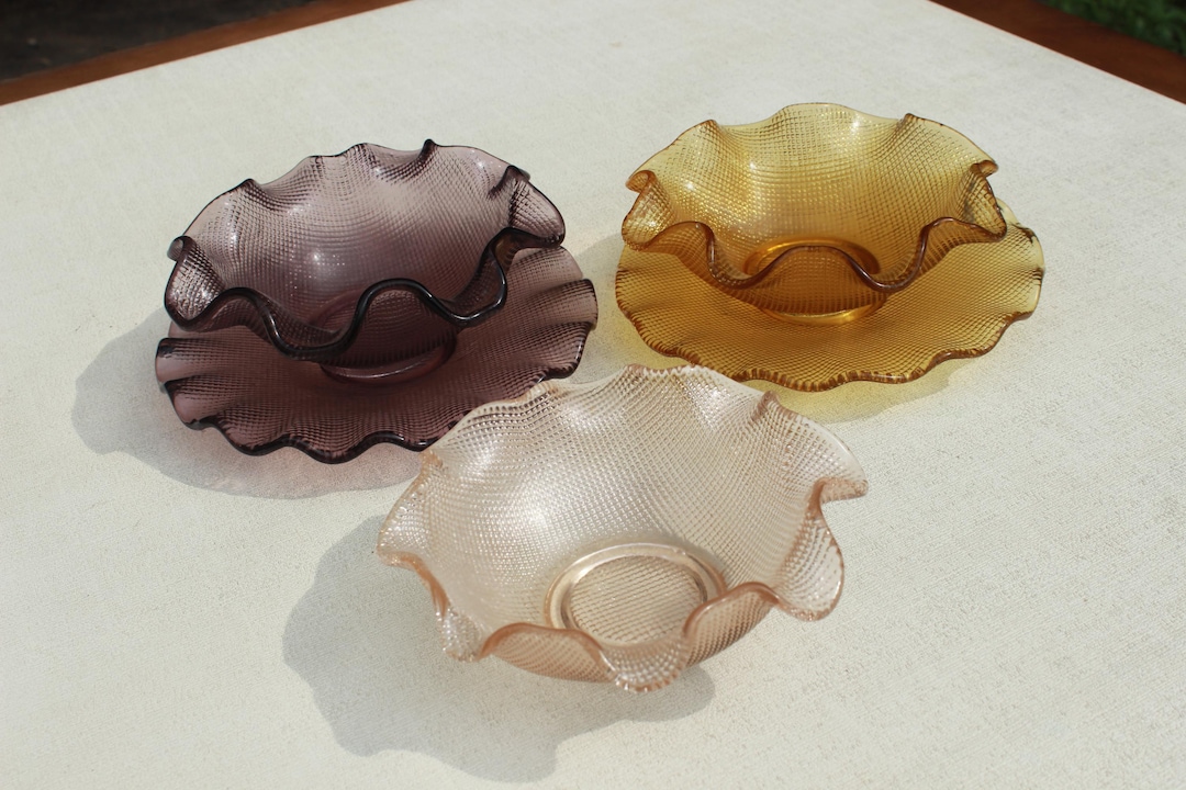 Pink Ruffle Rim Vintage Italian Colony Ruffle Rim Waffle Glass Bowls Amber, Purple ...