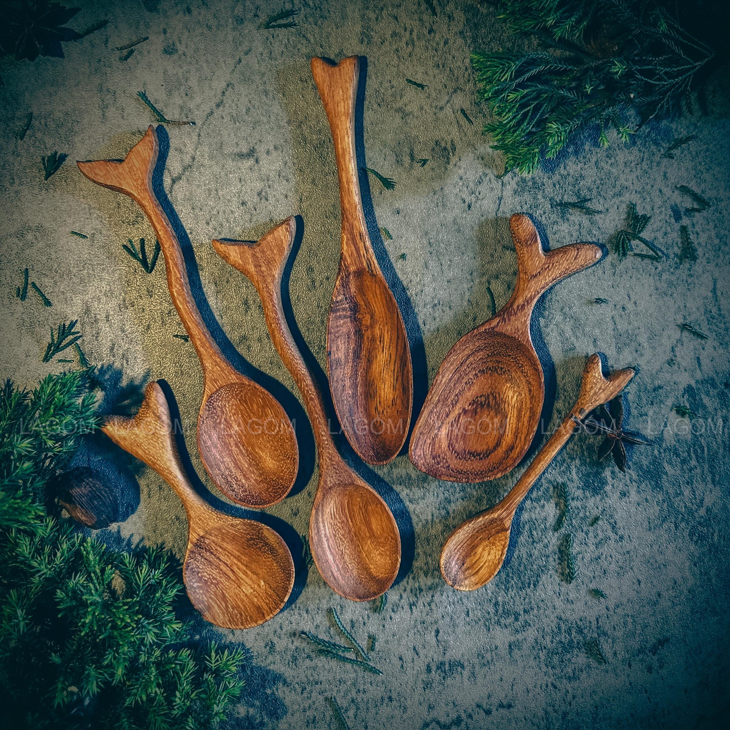 Grande cuillère en bois sculptée à la main : - Canada