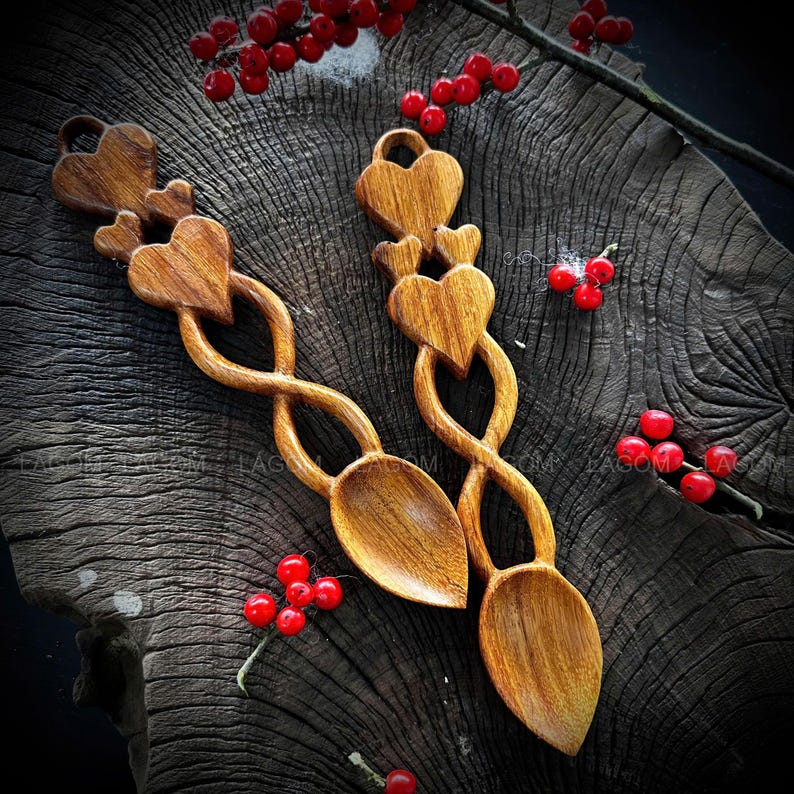 Welsh Love Spoons Handmade and Engraved Spoons Hand-carved Welsh Spoons ...