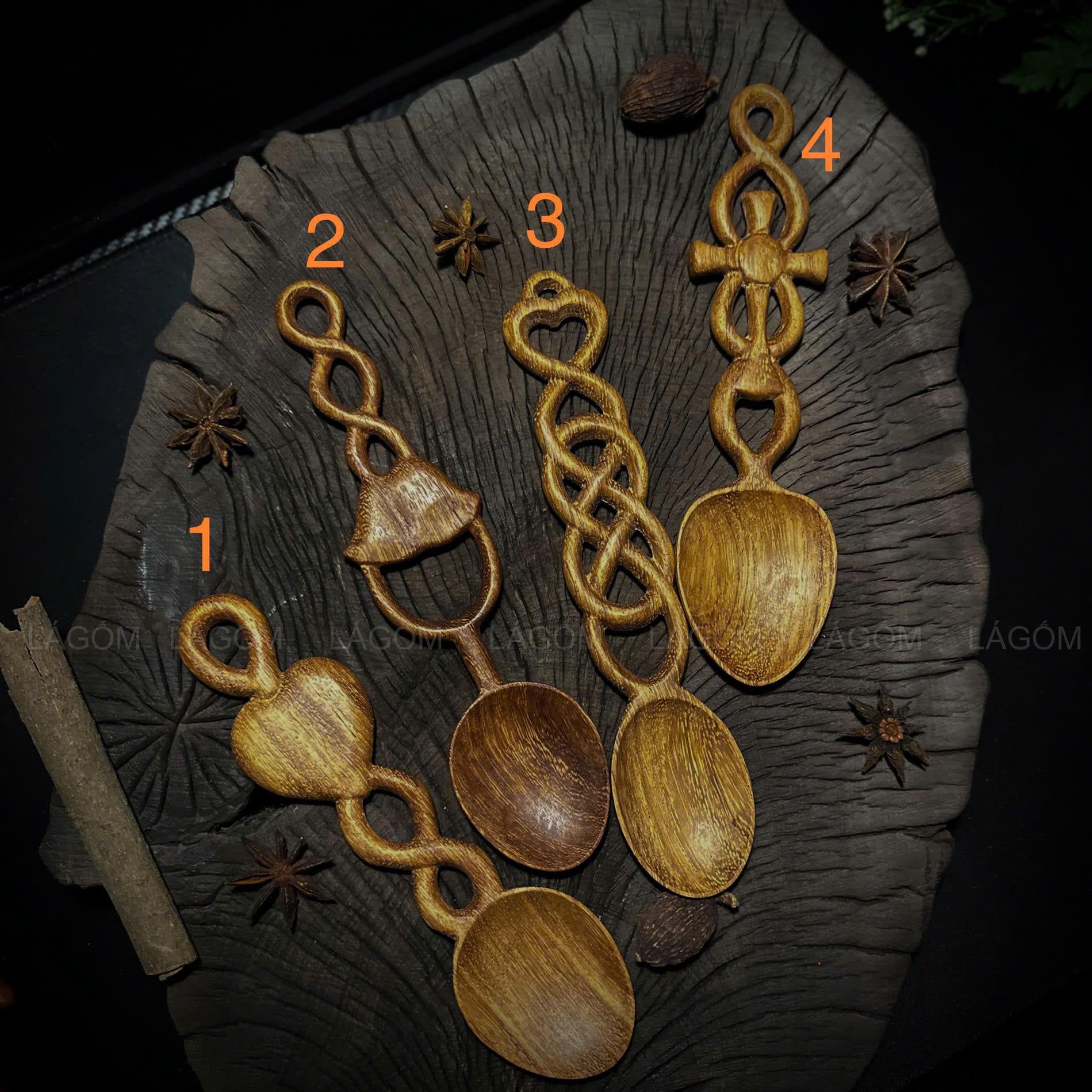 Welsh Love Spoons | Handmade and Engraved Love Spoons I Hand-Carved Welsh Love Spoons I Never-ending Love Welsh Love Spoons