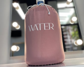 Zachtroze bedrukte bidonhoes. Hoes voor bidon. Waterkoelerdeksel. Flesdeksel met boventuit van 5 gallon. Etui voor 5G-waterfles.