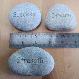 Personalized Small Nature Stone: A Timeless Memorial for Special Moments.