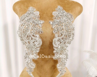 A Pair Bling Rhinestone Applique Bodice Patch: Silver Crystal Beads for Women Dress Making