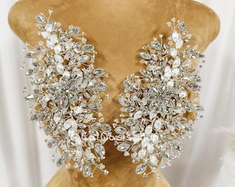 New 3D Silver Leaf Flower Rhinestone Applique for Costume Pair: Crystal Wedding Hair Embellishment